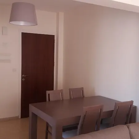 Appartement 202 Mandritis Court Larnaca