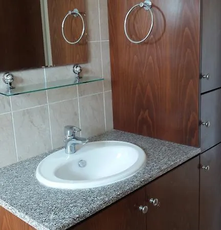 Appartement 202 Mandritis Court *