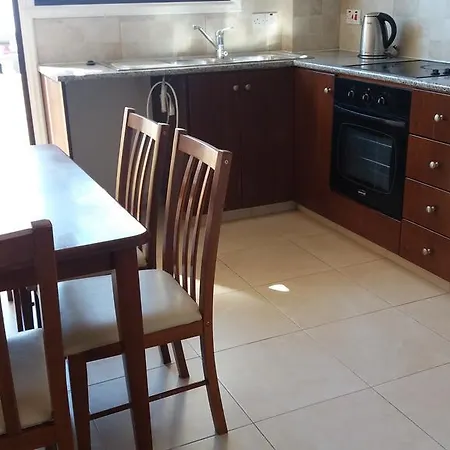 Апартаменты 202 Mandritis Court Ларнака