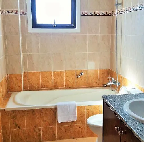 202 Mandritis Court Larnaca